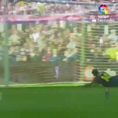 'Toure Yaya' the complete midfielder!