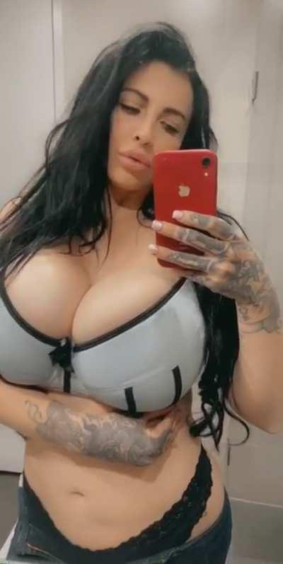 Everyone always asks for my name... It's LydiaRotary