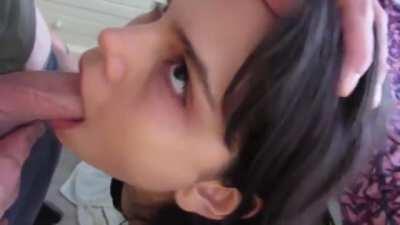 I love giving blowjobs (: