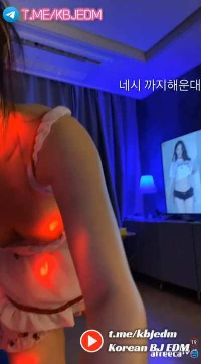 KBJ NipSlip and Dance