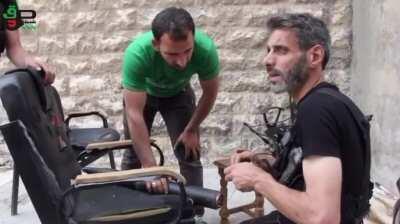 Syrian rebels attacking SAA stronghold from the rooftops, Aleppo