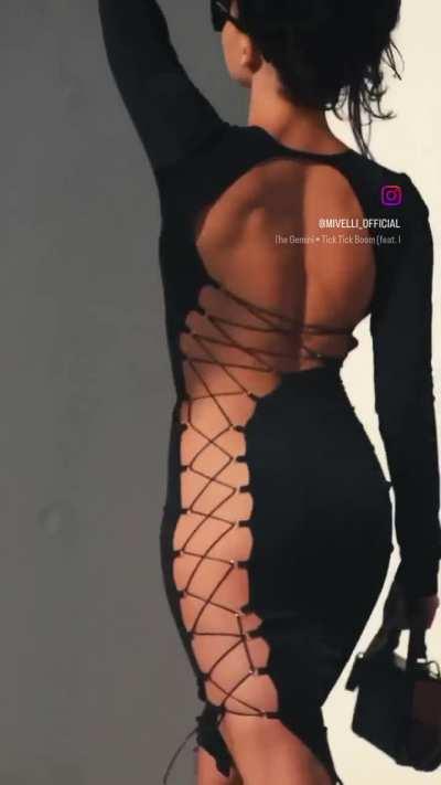 That black dress bounce 