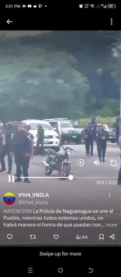 Mas policías se unen al lado correcto