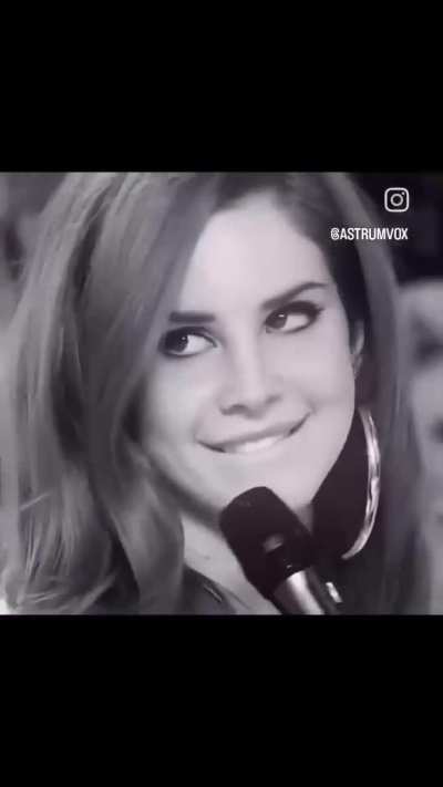 Show me a Women more Beautiful than her