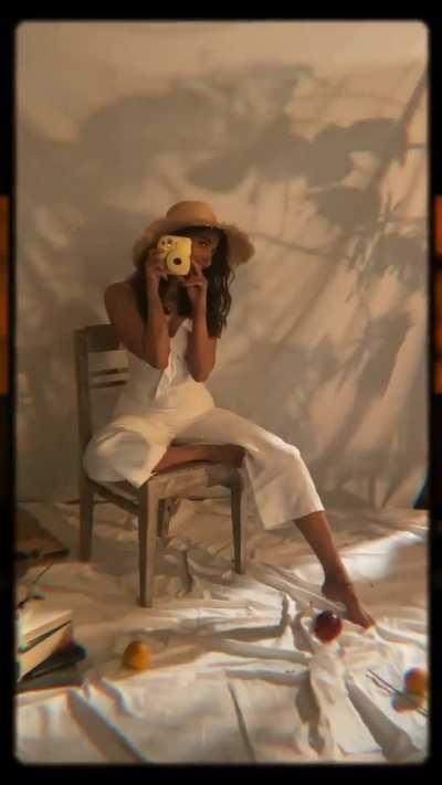 Daily Pooja Hegde post until I get a girlfriend - Day 9