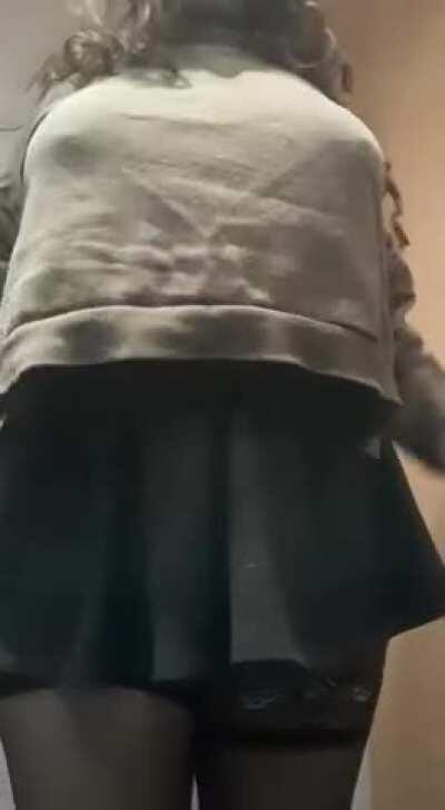 Where are my manners?! Almost forgot to show you my pussy from the front...almost