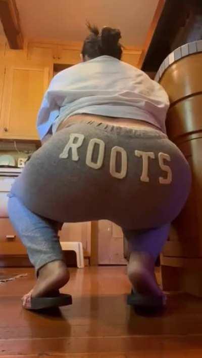 (fart sample) I've been told my ass looks good in these sweatpants