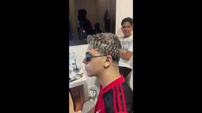 Mulher de bandido ficou na regua