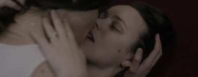 Rachel Mcadams and Rachel Weisz make-out session and exchanging oral fluids is the best lesbian scene ever