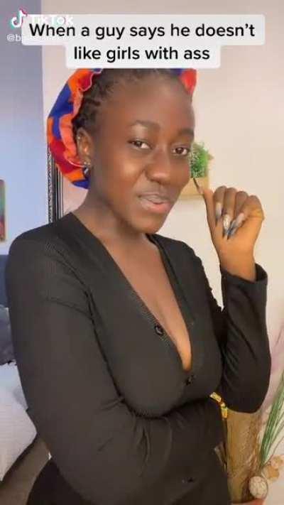 Little ass shaking at the end