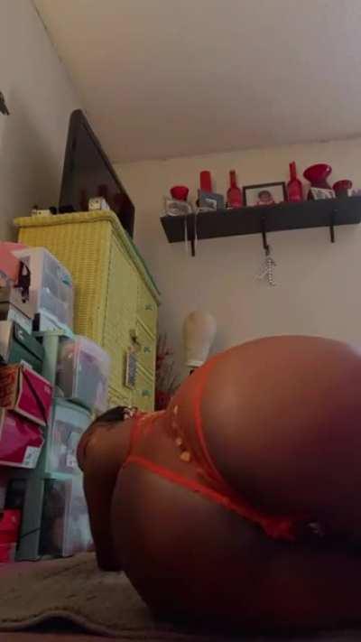 I love a fat ass😍😍😍 who else has one here so I can follow you 😌