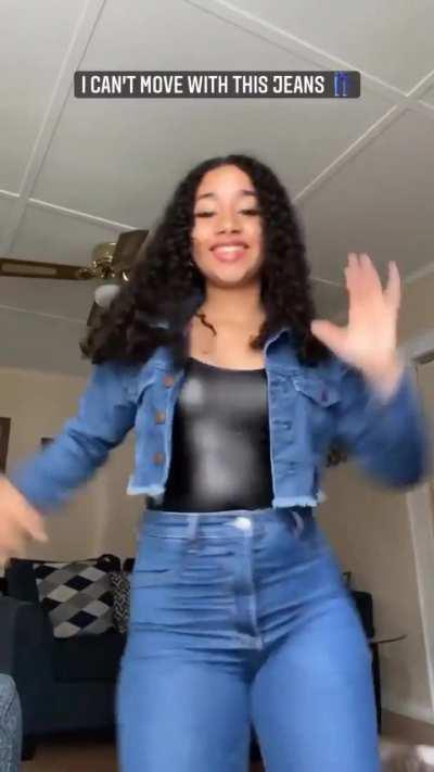 Today her birthday 🥳 😫