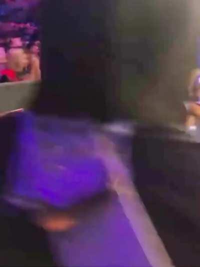 Bayley’s Booty trying to bust right out of her tights 🍑🤤