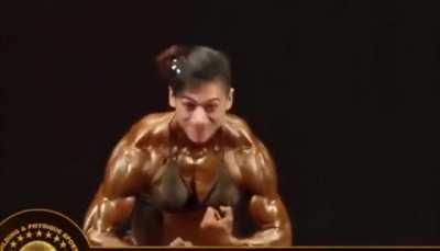 Huge Female Bodybuilder