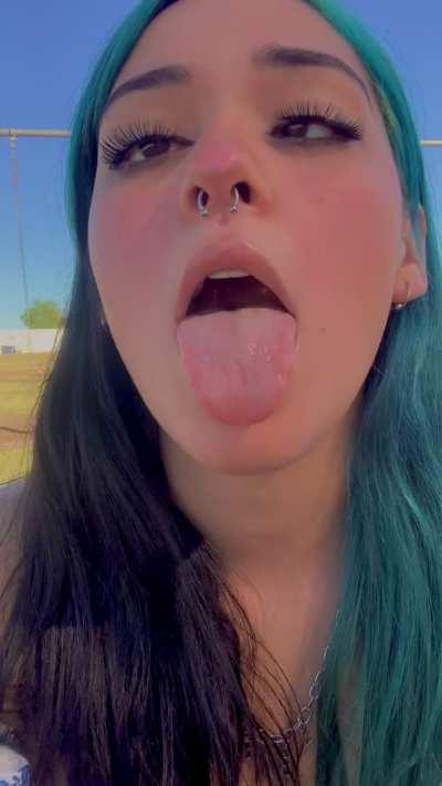 You guys were so sweet to me … here, have a gif this time ;)