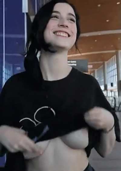 Flashing at The Airport