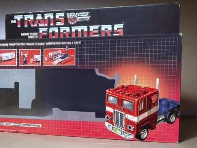 Optimus Prime Box art animation