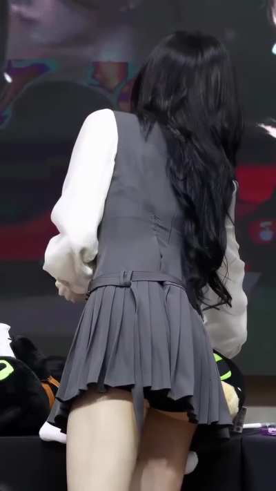 Chaeryeong (ITZY)