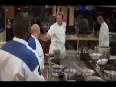 A toilet brush 😂 💀