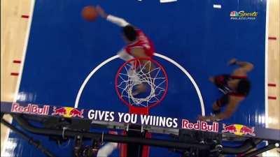 [Highlight] Drummond with the HUGE block on Precious Achiuwa to preserve the lead!