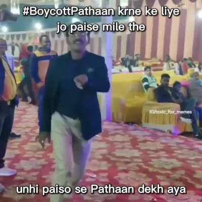 jhume jo pathan ... meri jaan ... boycottoon ki gend jal jaee