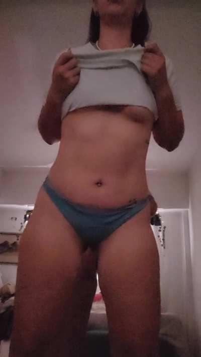 I am sending nudes to the first 200 to upvote and say Hi