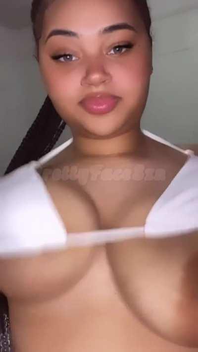 Big Tits Bouncing Tits Ebony pr3ttyf@ceszn