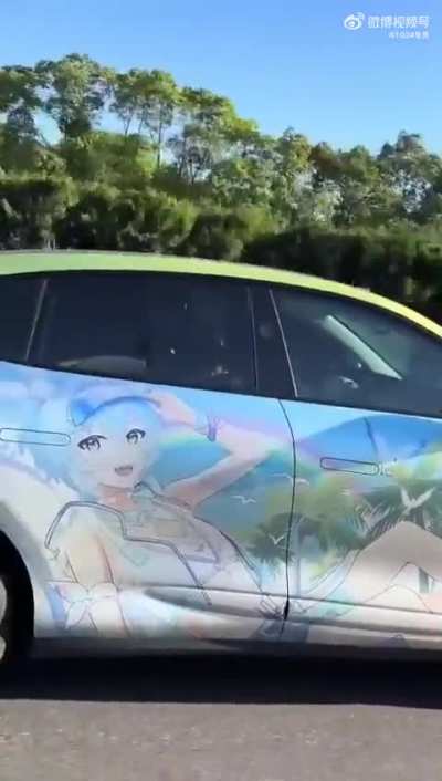 换个陌生人开车我都睡不着觉，这种人心是真大