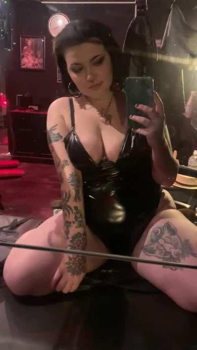 Would you last more than an hour in the dungeon with me?