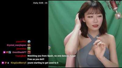 Berry got a butt shot and wanted a little pain, thinks she’s kinky.