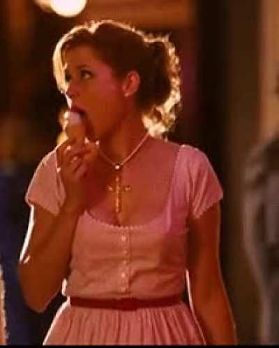 Jenna eating ice cream