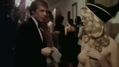 Young Doctors in Love (1982), Tous Publics (France), Peggy Trentini (USA).