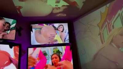 Best way to start the weekend is with an all night goon session 🫠