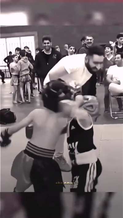 That kid ending bloodlines 😂