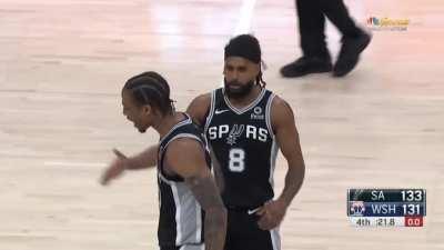 [Highlight] DeRozan puts the Spurs up 2 with 21.8 left