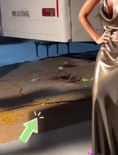 The SexBomb is back 🙌 Malaika arora