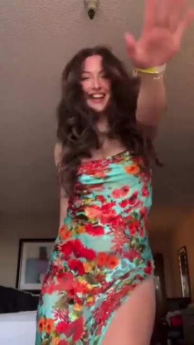 She is gorgeous.💗