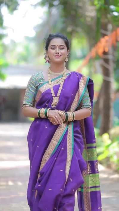 Underrated Beauty Preshita Sawant 🥵😈