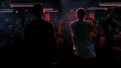 It's so much in sync.😳