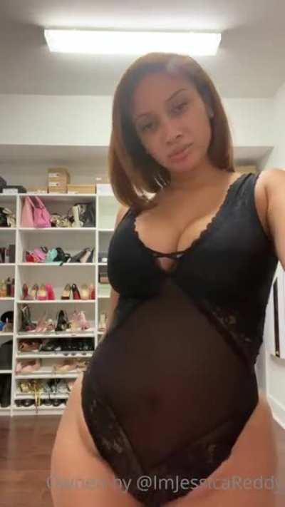 Thick and sexy 🔥🔥🚨