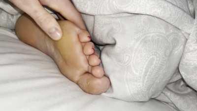 Sleepy foot massage part 2