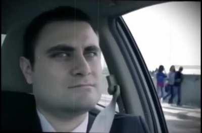 Neyse bu günlük bu kadar internet yeter, daha fazla moralim sikilmeden şu üç günü atlatim, şu an başka bir şey istemiyorum.