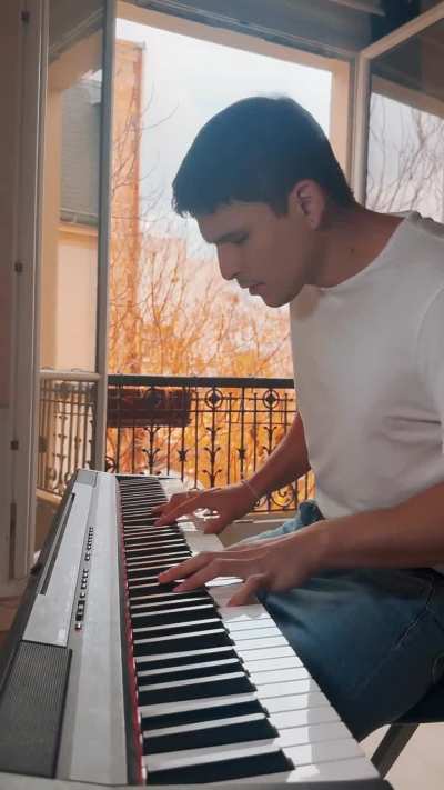 I wrote this piano piece for my grandmother who passed away a year ago. 🤍