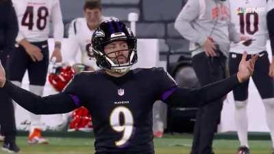 [Highlight] Justin Tucker Lets the World Know Who's the Man