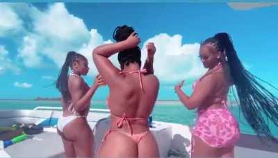 TaylorGirlz - Video #3804