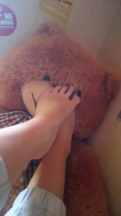 What's it like? Does it turn you on?👄 Tell me how it makes you feel🫦 I really want to know what you would do to me👅