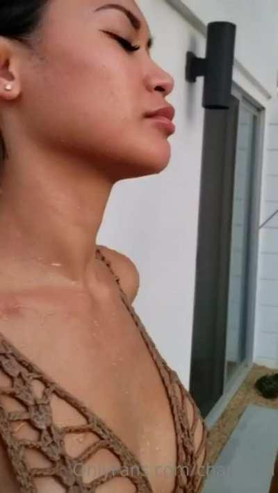 Damn she's hot🔥🥵 Her album Links in comments 👇🏻🔥