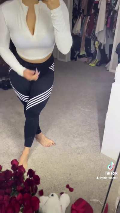 TikTok · @Clarissa Sanchez