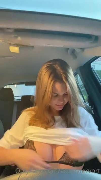 Ashl3y in Car ( 0F )