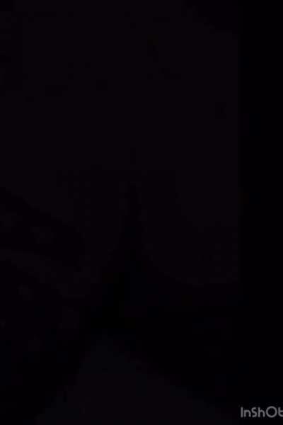 Two Phat ass white girls (if ya know you know)